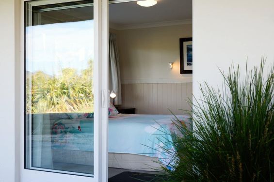 B2 - Sleepy Hollow Guest Room - outside